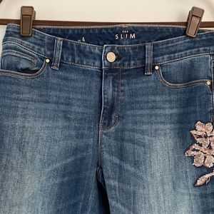 White House Black Market designed skinny jeans, size 4